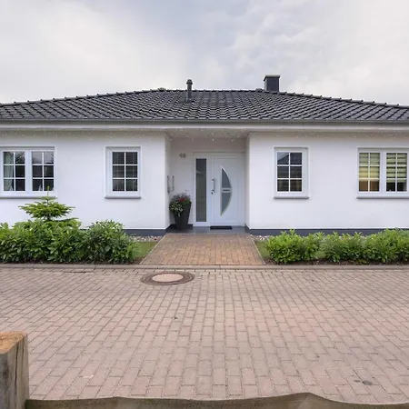 Holiday home Ferienhaus Am Deich